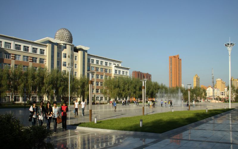 哈尔滨科学技术职业学院高职单招